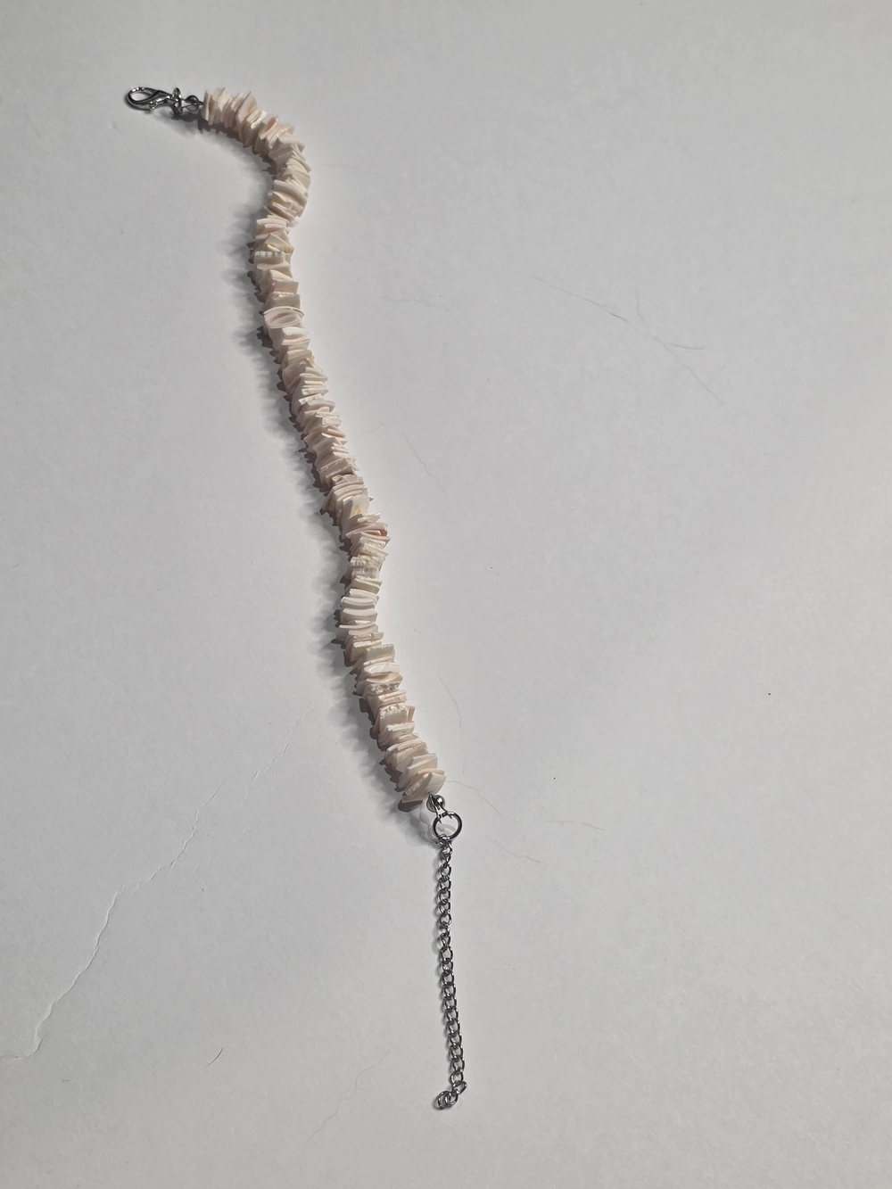 Amazon Pale Pink Shell Chip Bracelet with Silver-Tone Chain